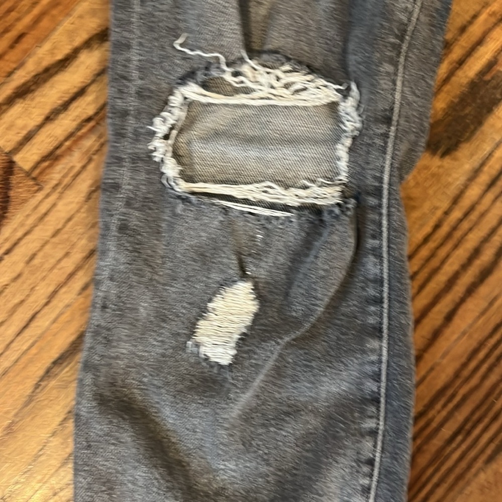 frame le crop  grey wash straight leg jeans with rips and raw hem size 29 - Picture 4 of 9